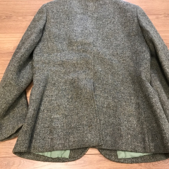 Burberry Ladies 100% Wool Jacket Size Small - Picture 14 of 15